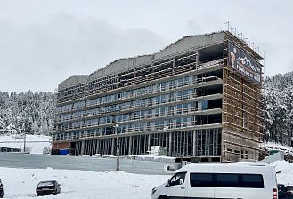Перегородки для витражного остекления: 340 м²